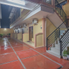 Отель RedDoorz near RSUD Dr. Abdul Aziz, фото 2