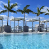 Отель Private Condos in SoBe by LMC, фото 1