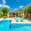 Отель Villa Tassoula Large Private Pool Walk to Beach Wifi - 2830, фото 1