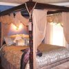 Отель Larelle House Bed and Breakfast в Сент-Питерсберге