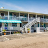 Отель SeaWitch Motel, фото 24