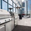 Отель Luxe Hubs Corporate High Rise Apartments on Pine, фото 9