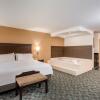 Отель Holiday Inn Express Hotel & Suites Canton, an IHG Hotel, фото 7