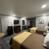 Отель Mid Towne Inn and Suites, фото 6