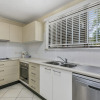 Отель Hop Skip Jump Away From Hastings Unit 6 Descola 6 Noosa Drive, фото 8