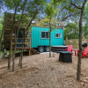 Отель Stunning Modern Tiny Home W/grill, фото 13