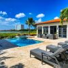 Отель Stunning Villa With Infinity Pool & Outdoor Kitchen! Across From Marriott!, фото 28