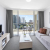 Отель Oaks Brisbane Lexicon Suites, фото 8