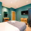 Отель Host Apartments Stylish Georgian Quarter Duplex, фото 7