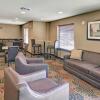 Отель Cobblestone Inn & Suites – Big Lake, фото 2