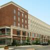 Отель Hilton Garden Inn Westchester Dobbs Ferry, NY в Доббсе-Ферри