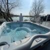 Отель Indulgence lakeside lodge i1 with hot tub, private fishing peg situated at Tattershall Lakes Country в Таттершолл