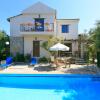 Отель Villa Tzina Large Private Pool Walk to Beach A C Wifi Car Not Required - 1604, фото 27