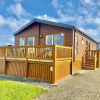 Отель Impeccable 3-bed Lodge in Hull, фото 6