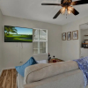 Отель Charming Cottage-hot Tub and Grill-3 min to Main!, фото 4