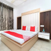 Отель Oyo 37657 Hotel Eshant, фото 23