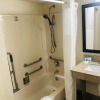 Отель Quality Inn & Suites, фото 9