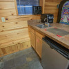 Отель Homespun Hospitality by Heritage Cabin Rentals, фото 14