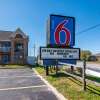 Отель Motel 6 Portsmouth, VA, фото 1