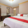 Отель RedDoorz Plus Syariah near RSUP Dr. M. Djamil Padang, фото 1