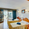 Отель Apartamentos las Lilas, фото 4