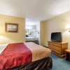 Отель Econo Lodge Fayetteville, фото 3