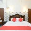 Отель OYO 19035 Hotel Satkar, фото 18