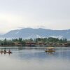 Отель Houseboat Switzerland Front line Dal Lake, фото 5