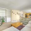 Отель East Denver Home In Quiet Neighborhood Sleeps 13, фото 2