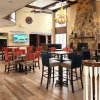 Отель Comfort Inn & Suites Near Pocono Mountains, фото 28