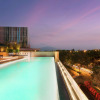 Отель Joyze Hotel Xiamen, Curio Collection by Hilton, фото 1