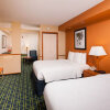 Отель Fairfield Inn & Suites Brunswick Freeport, фото 5