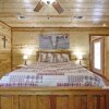 Отель Misty Pines 3 Bedroom Cabin by Redawning, фото 4