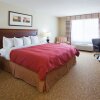 Отель Country Inn & Suites By Carlson, Green Bay North, фото 3