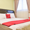 Отель RedDoorz near Surabaya Town Square, фото 3