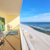 Отель Crystal Shores1006 2 Bedroom Condo by RedAwning, фото 8