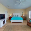 Отель Vitamin Sea in Pirates Beach, 50 Steps to the Beach, Wraparound Deck, фото 2