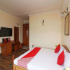 Отель OYO 13608 Home Grand View Suite Shoghi, фото 2