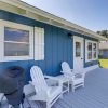 Отель Waterfront Vacation Rental Home on Newport River!, фото 8
