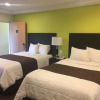 Отель Curtis Inn & Suites, фото 8