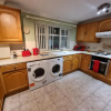 Отель PREMIER - Whifflet Apartment, фото 4