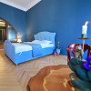 Отель Lovely 2 bedroom apartment in historic city center, фото 5