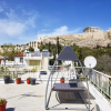 Отель Yourhome under Acropolis Roofdeck w.view, фото 1