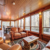 Отель 'twin Creeks Lodge' w/ Hot Tub < 1 Mi to Lake!, фото 2