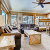 Отель Walk To Slopes! Newly Remodeled Studio - Kids Ski Free 1 Bedroom Condo, фото 5