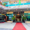 Отель Townhouse Oak VIP Suites, фото 21