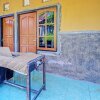 Отель SPOT ON 92399 Hotel Sekar Jagat  Near Pantai Baluk Rening, фото 4