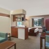 Отель Microtel Inn & Suites by Wyndham Meridian, фото 4