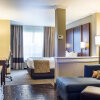 Отель Comfort Suites Minot в Майноте