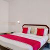 Отель OYO 11093 Hotel Rathod Suites, фото 24
